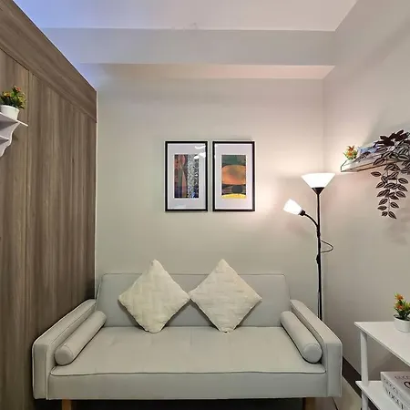 1Br Unit Condotel W Balcony Fame Residences #Fm63